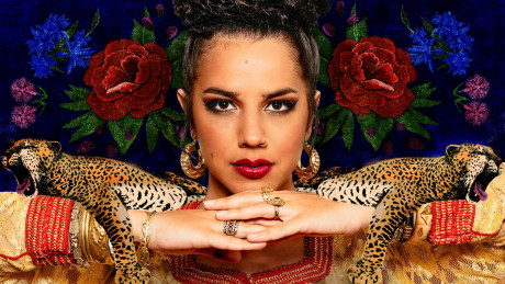 An Israeli Singer Taps Into Her Moroccan Roots In Show Of Defiance Against Hebrew Life Culture Haaretz Com