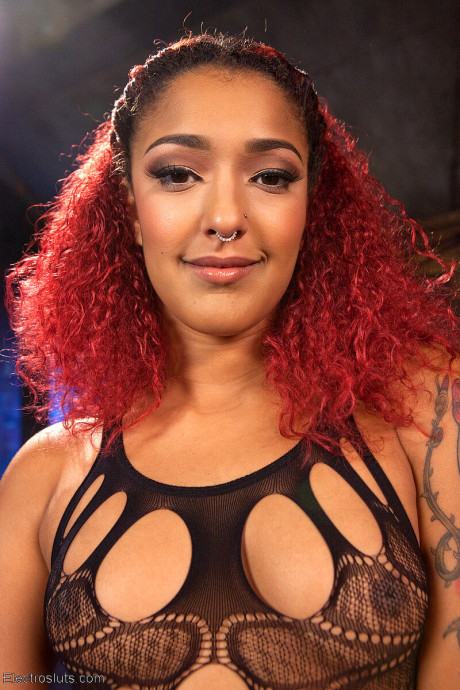 Electrosluts Aiden Starr Daisy Ducati Cocks Petite Beauty Porn Porn